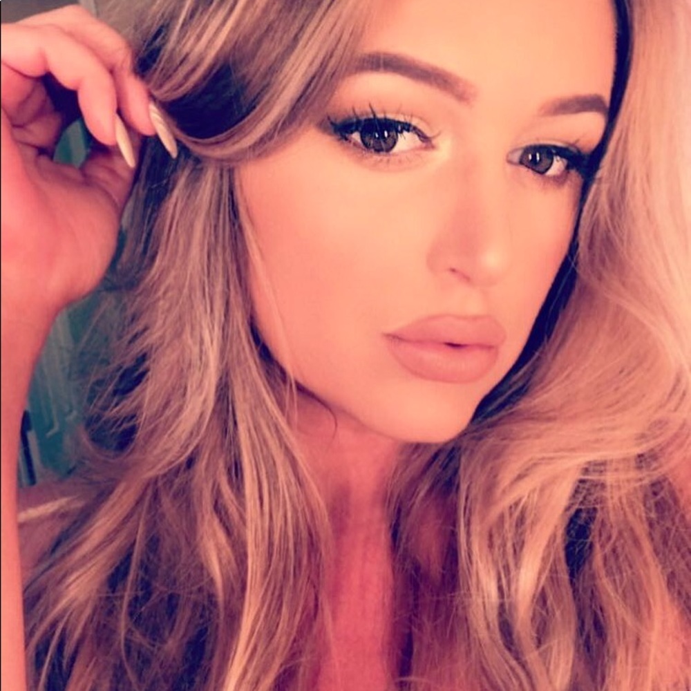 Meet your Posher, Jesi